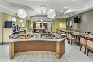 thumbnail: Breakfast area