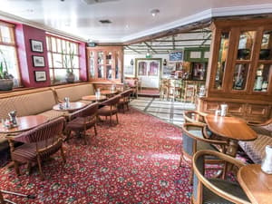 thumbnail: Lounge