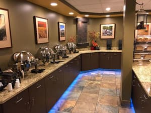 thumbnail: Restaurant