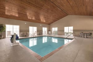 thumbnail: Pool