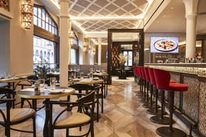 thumbnail: Restaurant