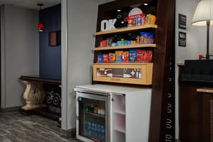 thumbnail: Snack bar