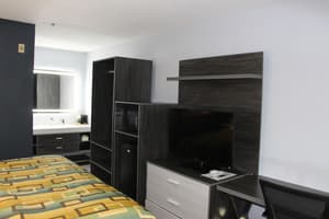 thumbnail: Breakfast area