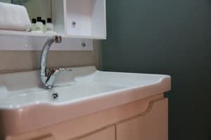 thumbnail: Bathroom sink