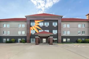 thumbnail: Exterior