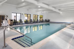 thumbnail: Pool