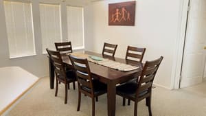thumbnail: Dining room