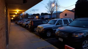 thumbnail: Parking