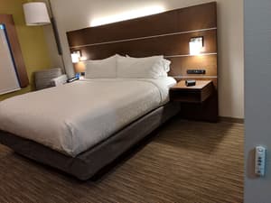 thumbnail: Room amenity