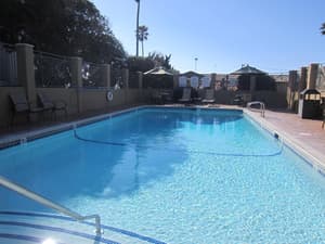 thumbnail: Pool