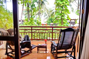thumbnail: Balcony