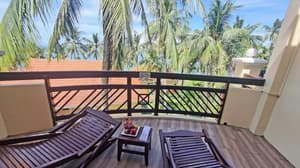 thumbnail: Balcony view