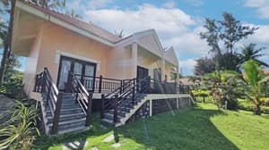 thumbnail: Exterior
