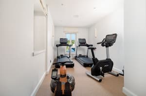 thumbnail: Gym