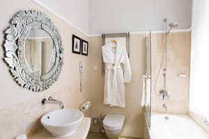 thumbnail: Bathroom