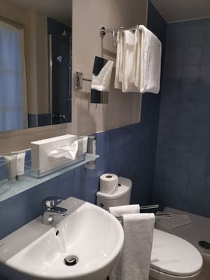 thumbnail: Bathroom