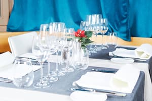 thumbnail: Restaurant