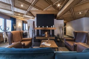 thumbnail: Lounge