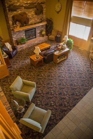 thumbnail: Interior entrance