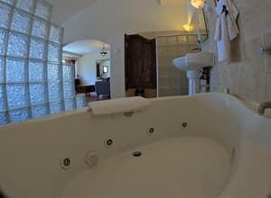 thumbnail: Private spa tub