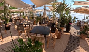 thumbnail: BBQ/picnic area