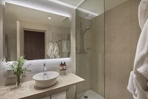 thumbnail: Bathroom