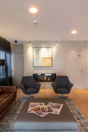 thumbnail: Lobby sitting area