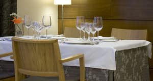 thumbnail: Restaurant