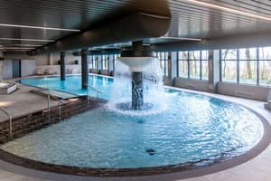 thumbnail: Pool
