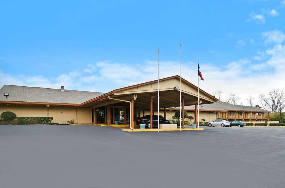 Primary image