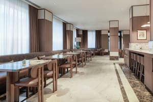 thumbnail: Lounge