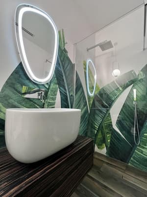 thumbnail: Bathroom