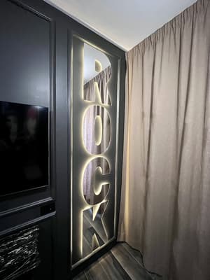 thumbnail: Room