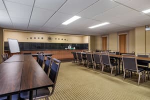 thumbnail: Business center