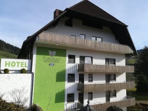 thumbnail: Exterior