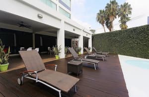 thumbnail: Sundeck
