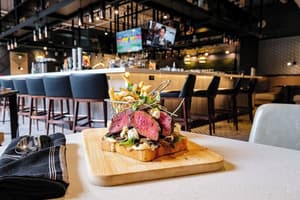 thumbnail: Restaurant