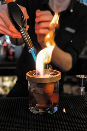 thumbnail: Restaurant