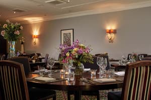 thumbnail: Restaurant