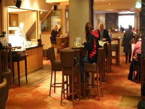 thumbnail: Bar