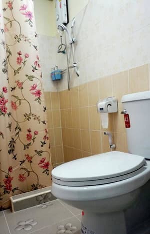 thumbnail: Bathroom