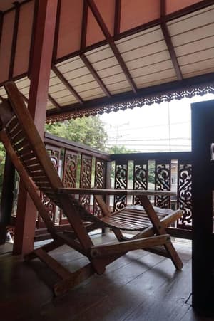 thumbnail: Balcony