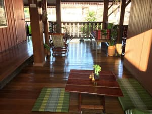 thumbnail: Interior