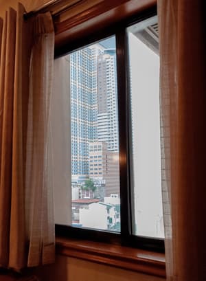 thumbnail: City view