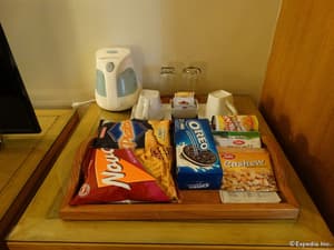 thumbnail: Room amenity