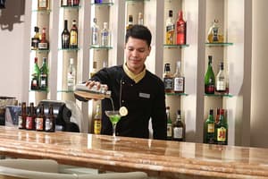 thumbnail: Bar (on property)