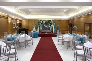 thumbnail: Banquet hall