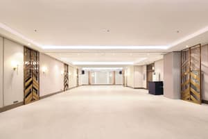 thumbnail: Banquet hall