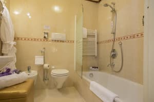 thumbnail: Bathroom
