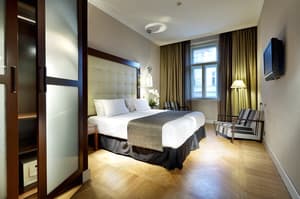 thumbnail: General view